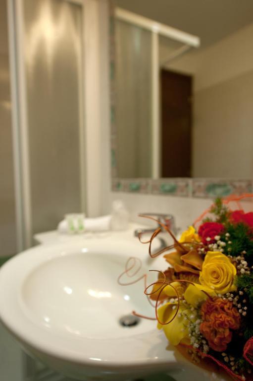Hotel Roma Cassano Magnago エクステリア 写真